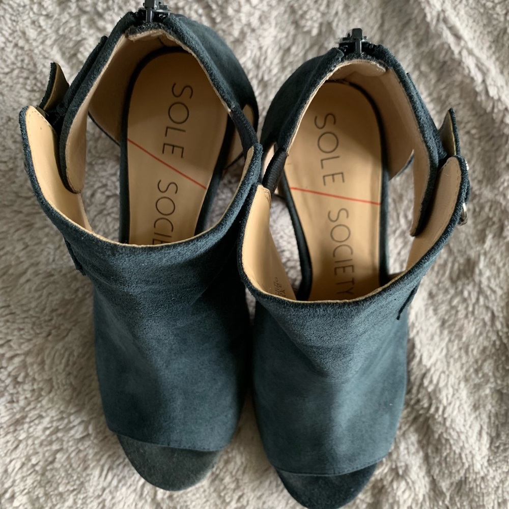 Booties - Picture 5 of 6